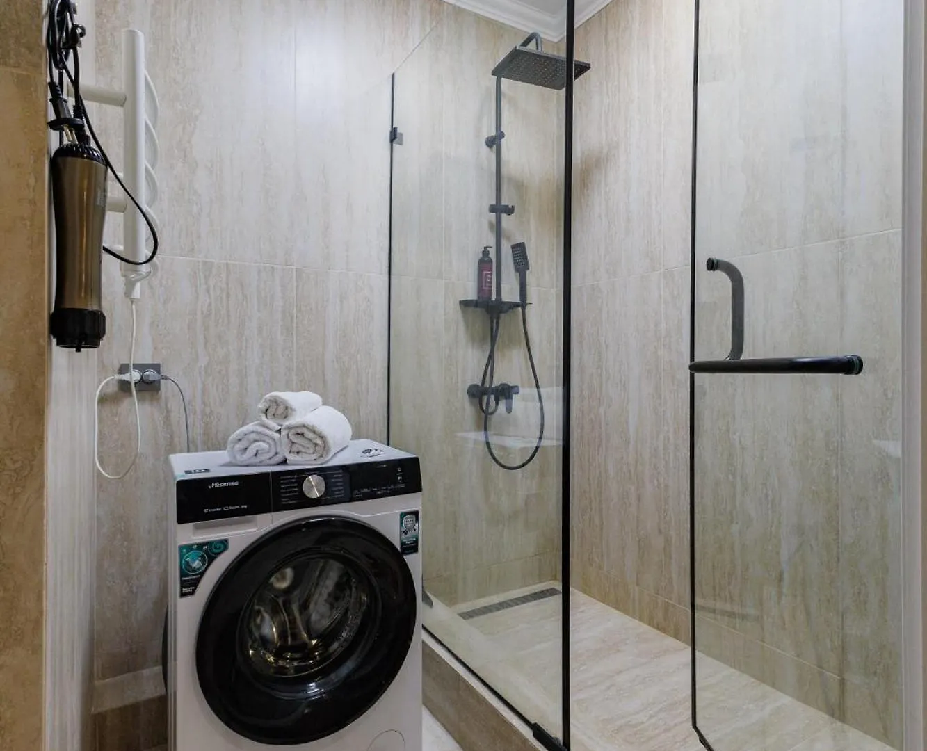 2-Х Комнатные Апартаменты Рядом Барыс Арена И Алау Nur-Sultan  Apartment Nur-Sultan (Astana)